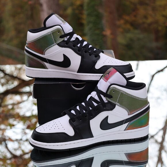 Air Jordan 1 Mid Heat Reactive - Picture 8 of 15